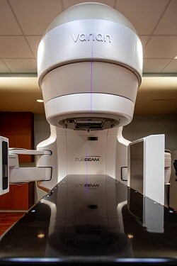 A front view of the linear accelerator at the Bronson Battle Creek Cancer Care Center